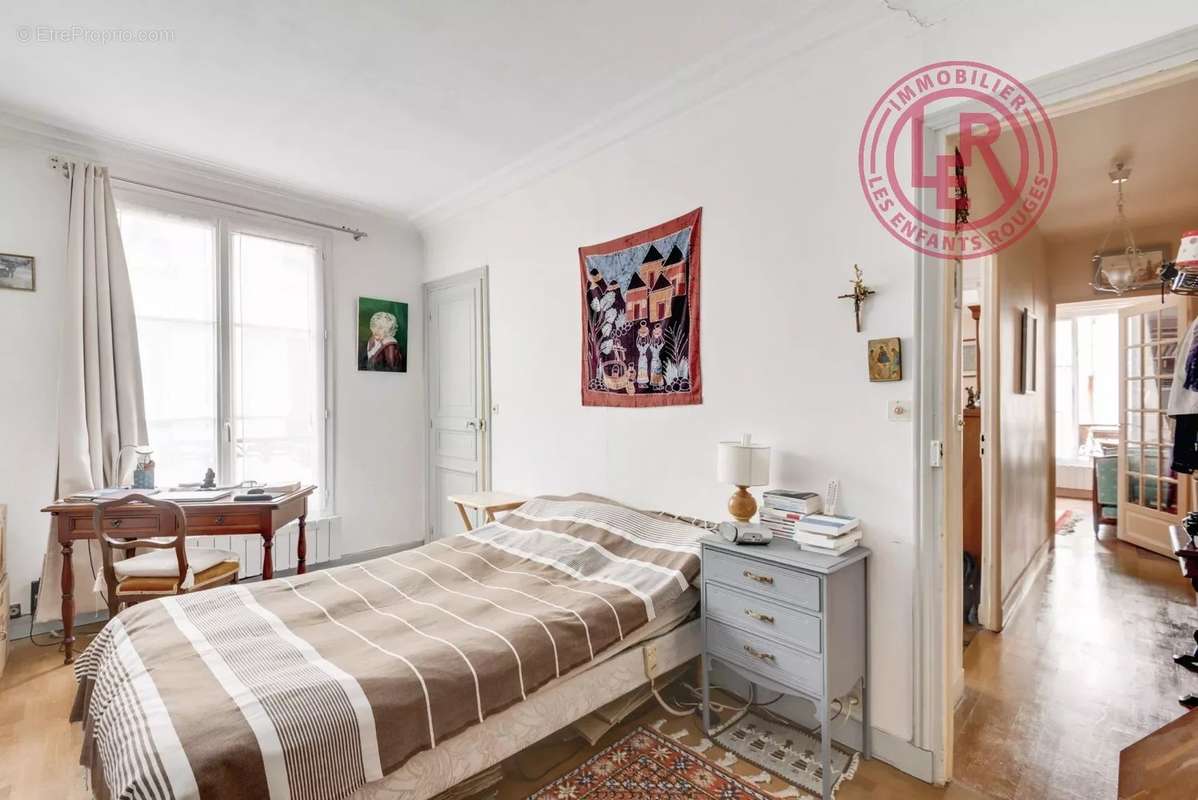 Appartement à PARIS-11E