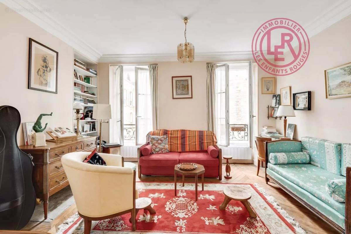 Appartement à PARIS-11E