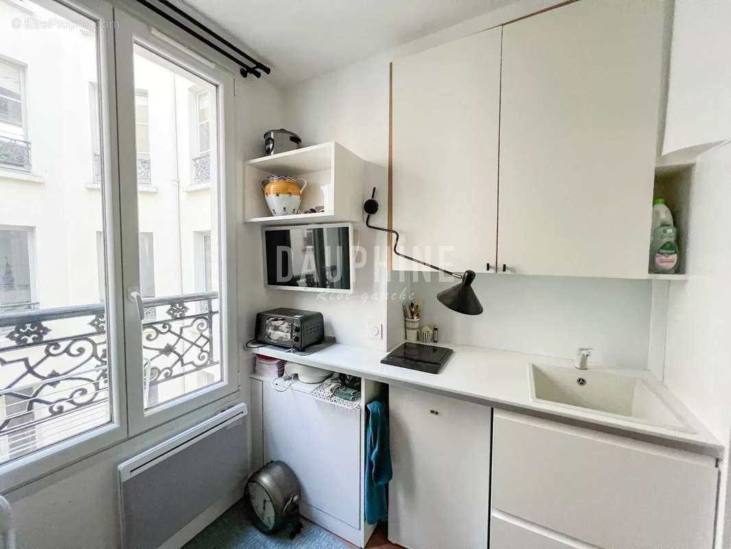 Appartement à PARIS-7E