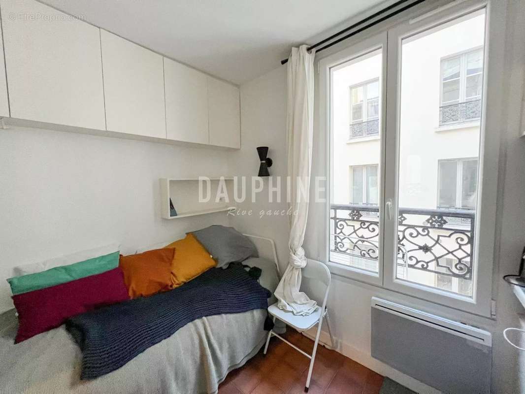 Appartement à PARIS-7E