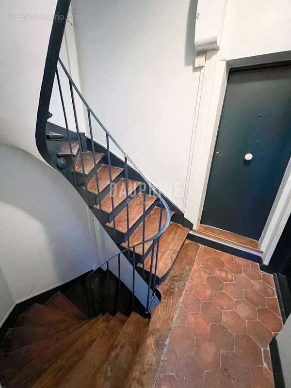 Appartement à PARIS-7E