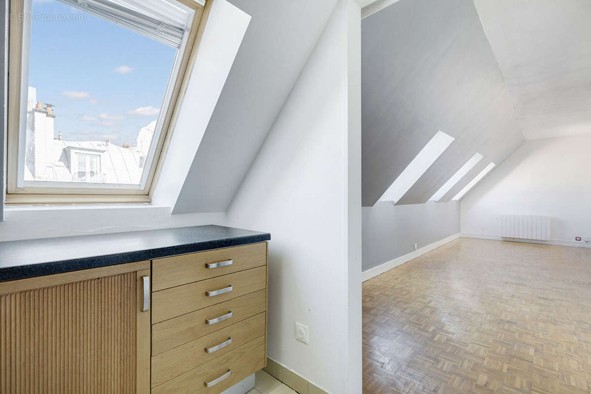 Appartement à PARIS-12E