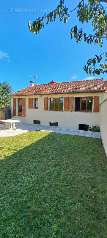 Maison à JOUY-EN-JOSAS