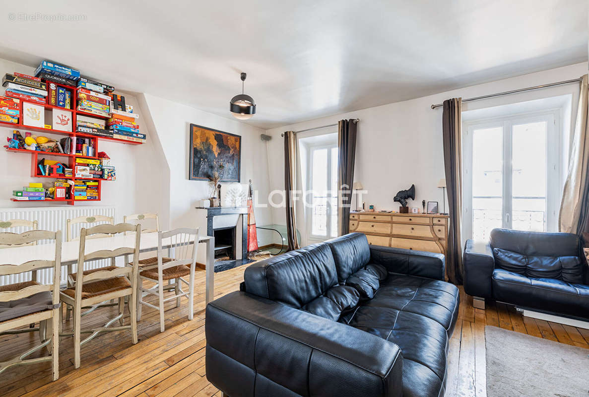 Appartement à PARIS-15E