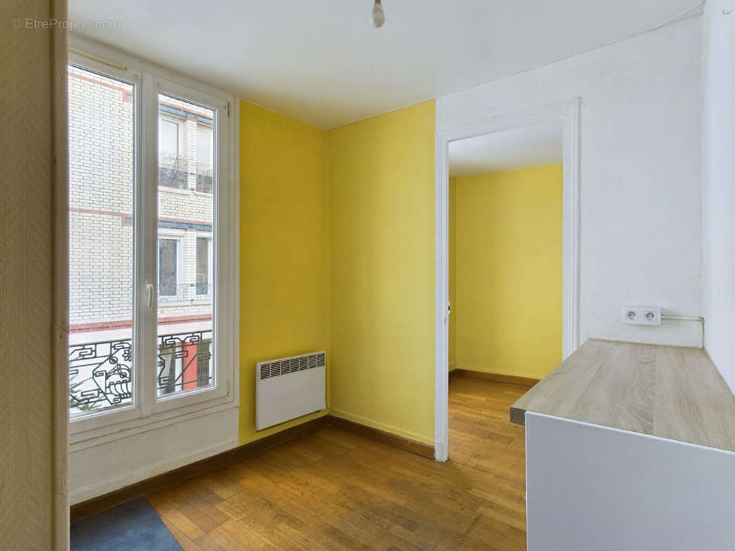 Appartement à PARIS-20E