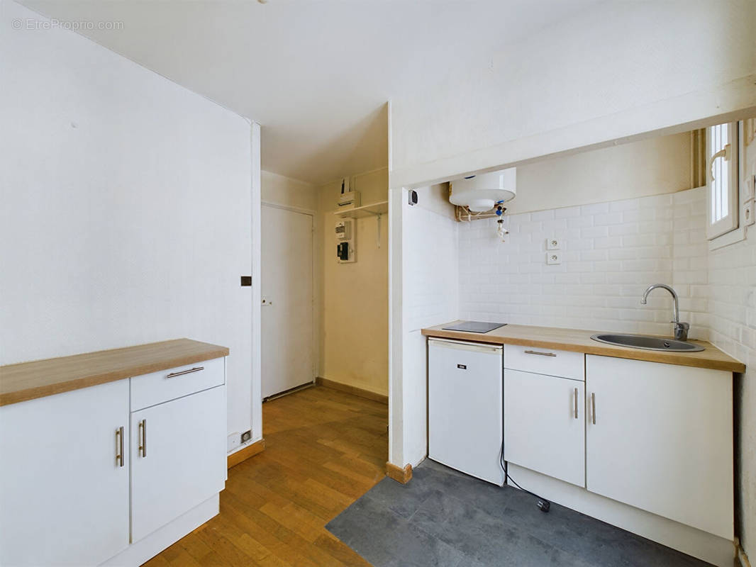 Appartement à PARIS-20E