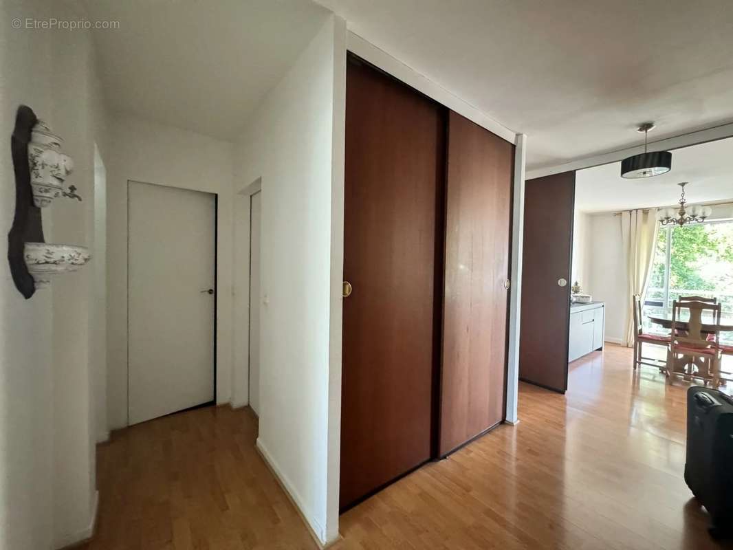 Appartement à VAIRES-SUR-MARNE