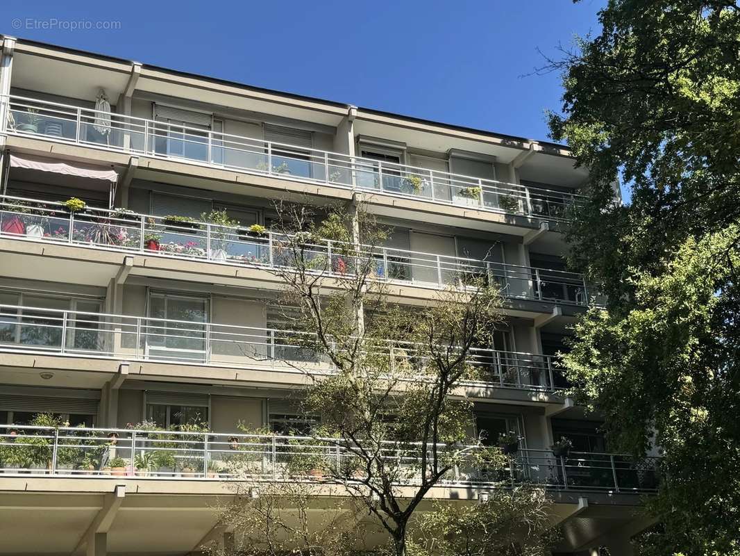 Appartement à VAIRES-SUR-MARNE