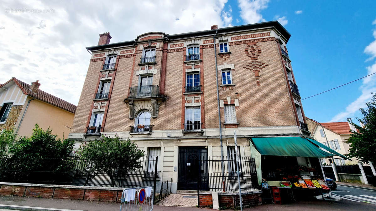 Appartement à MAISONS-LAFFITTE