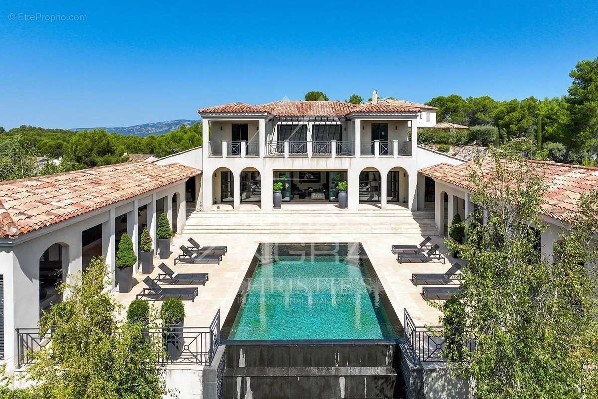 Maison à AIX-EN-PROVENCE