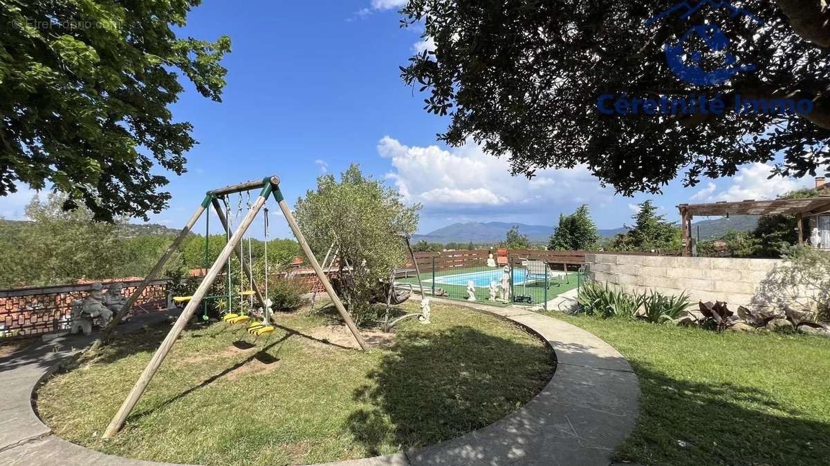 Maison à CERET