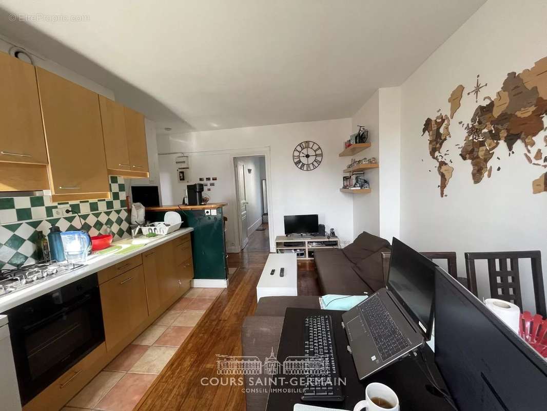 Appartement à SURESNES