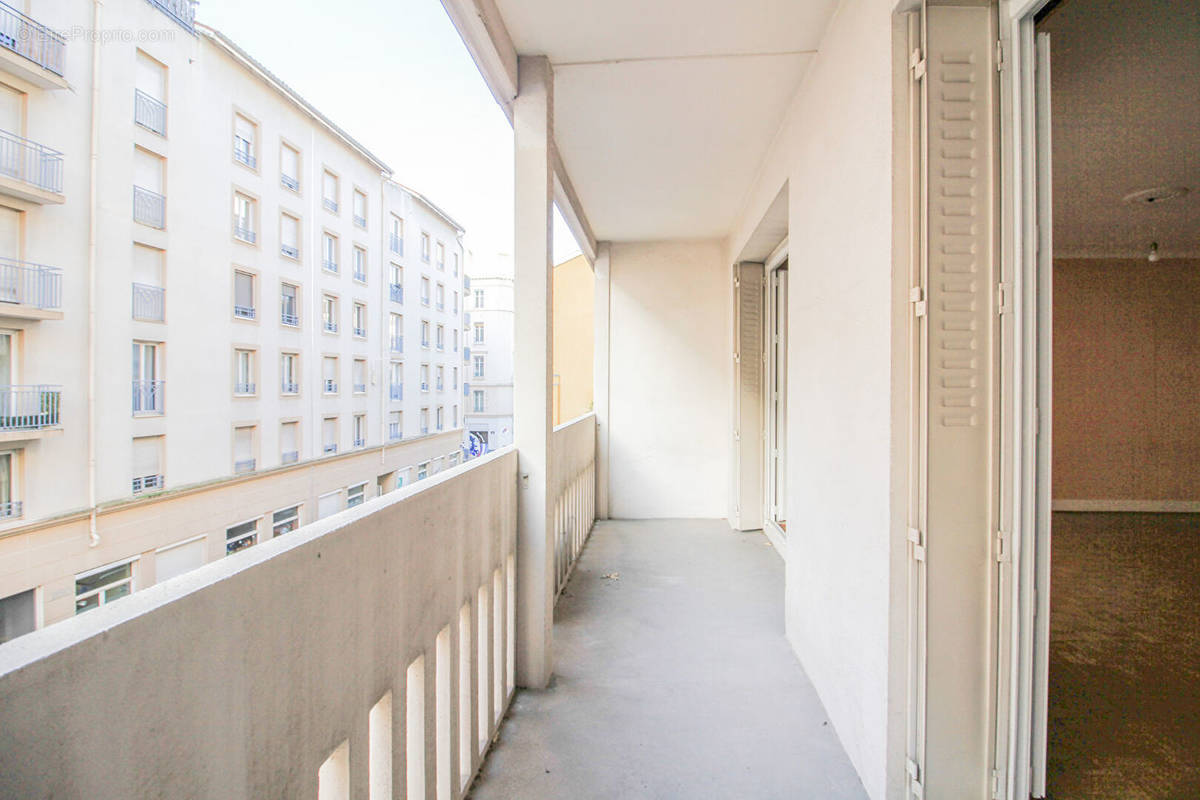 Appartement à LYON-3E