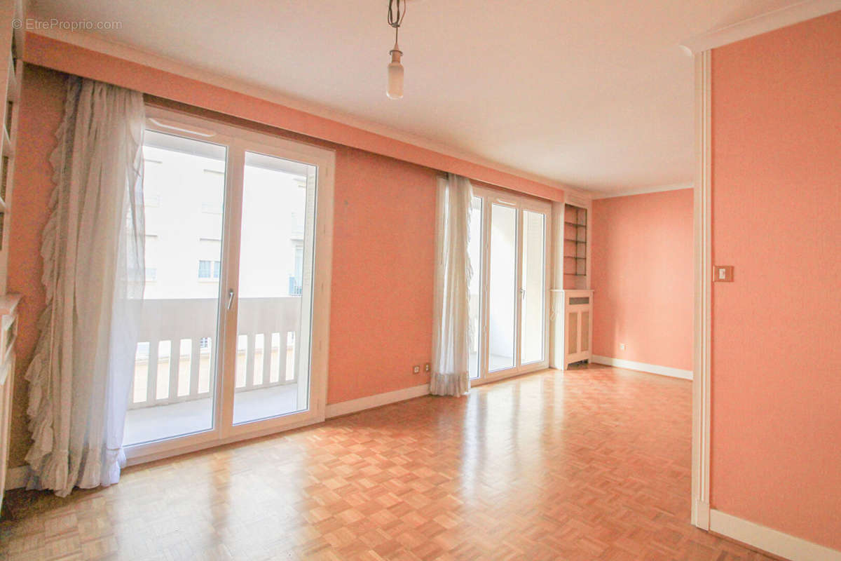 Appartement à LYON-3E