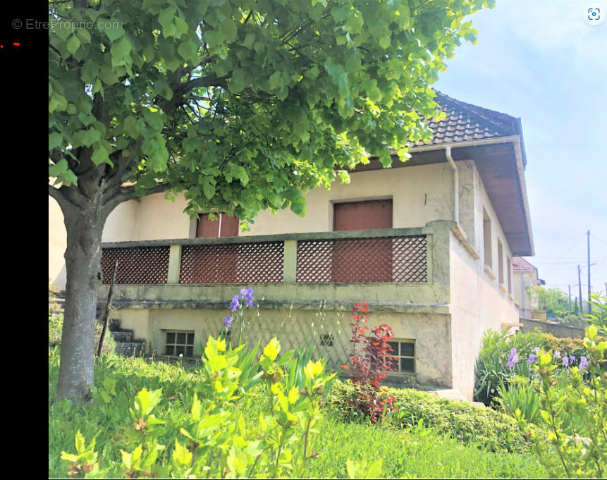 Maison à SARCELLES