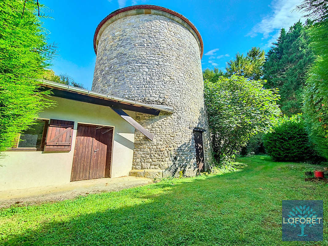 Maison à MORIGNY-CHAMPIGNY