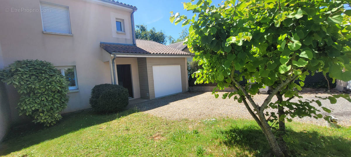 Maison à POITIERS