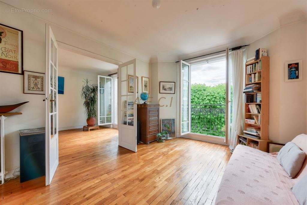 Appartement à ASNIERES-SUR-SEINE