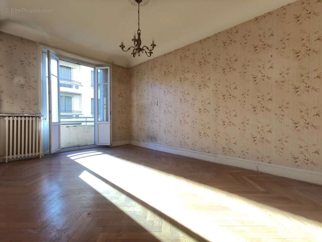 Appartement à LYON-6E