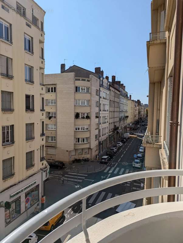 Appartement à LYON-6E