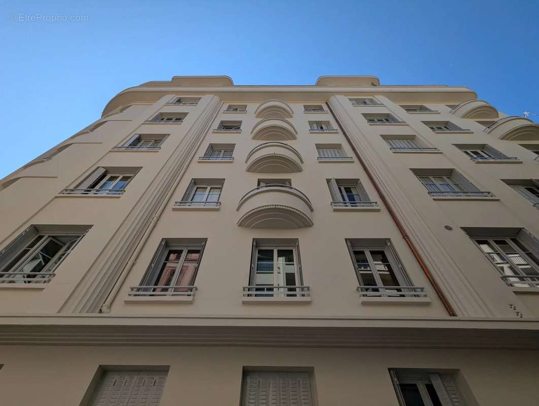 Appartement à LYON-6E