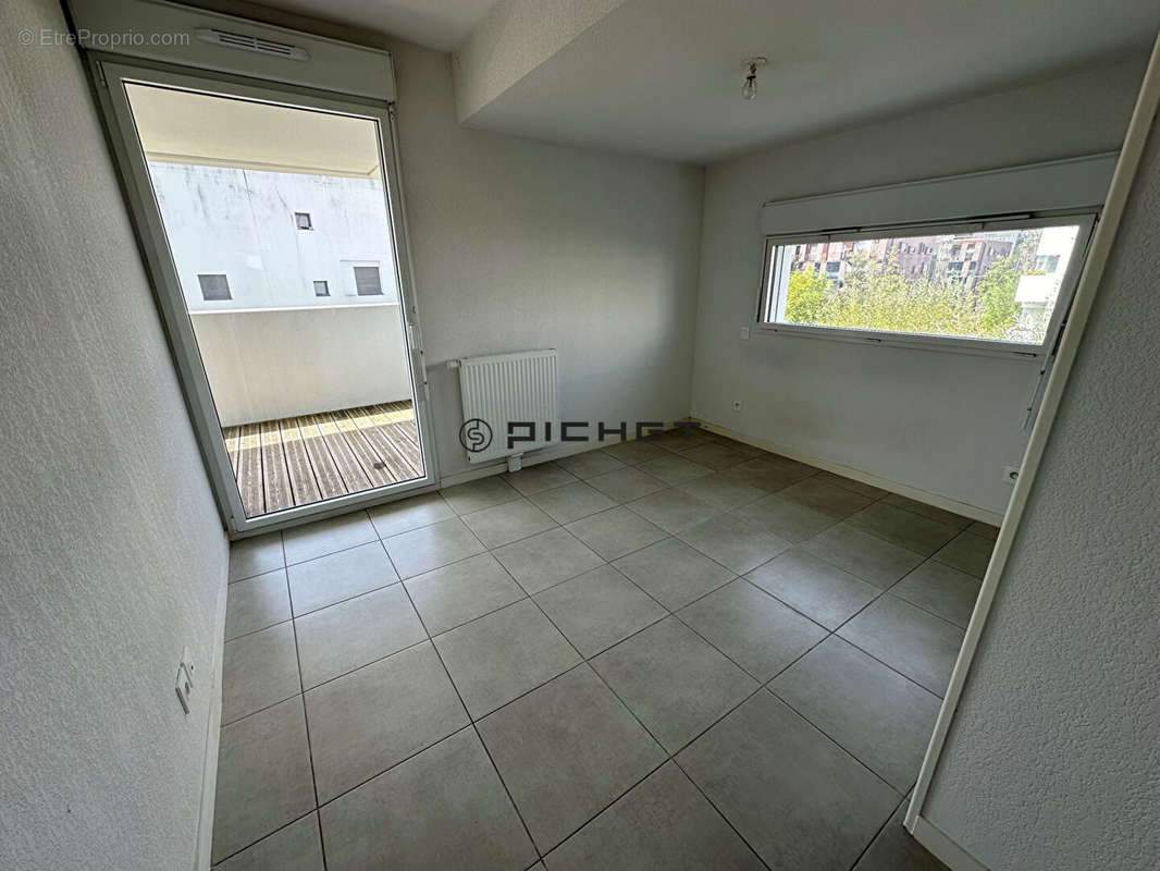 Appartement à BEGLES