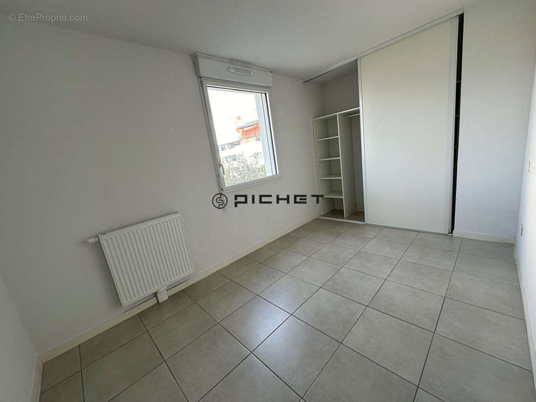 Appartement à BEGLES