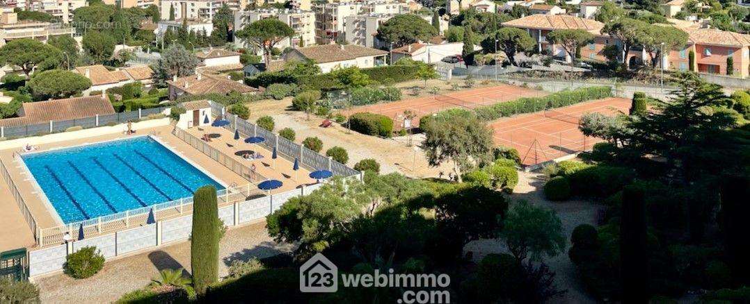 Résidence avec Piscine, Tennis, Parc Paysager - Appartement à SAINTE-MAXIME