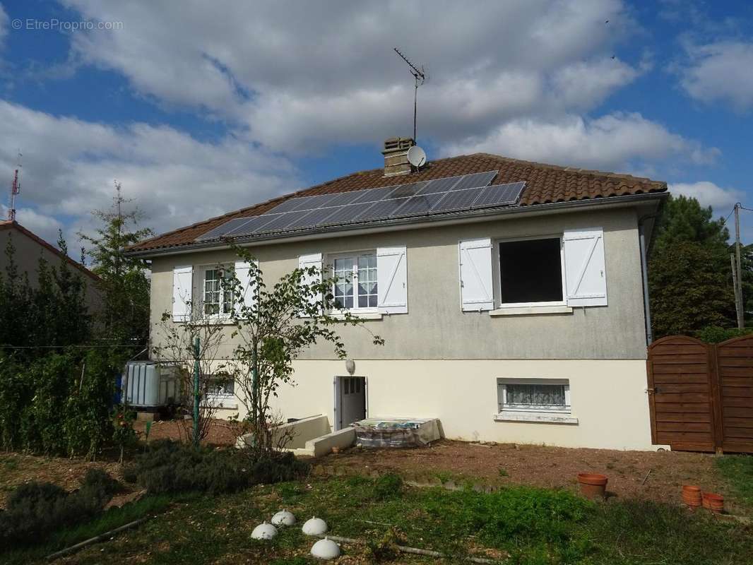   - Maison à SAINT-JEAN-DE-THOUARS