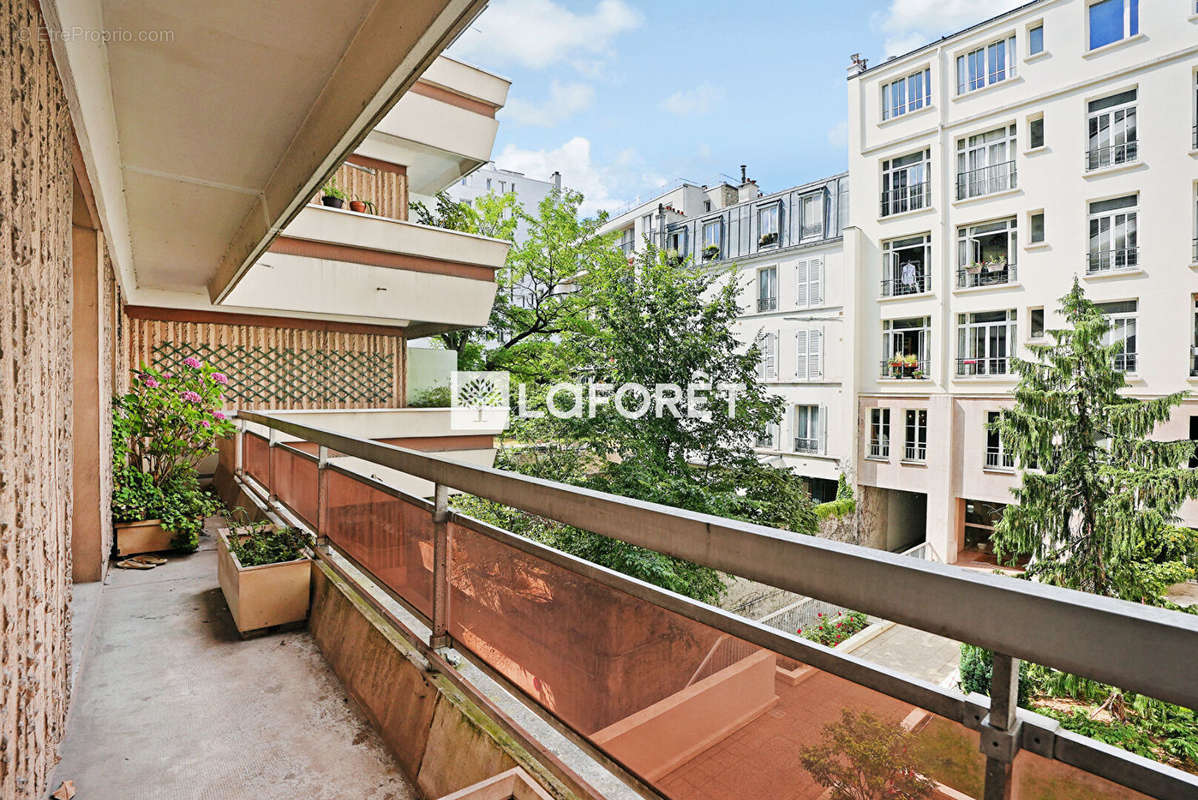 Appartement à PARIS-12E