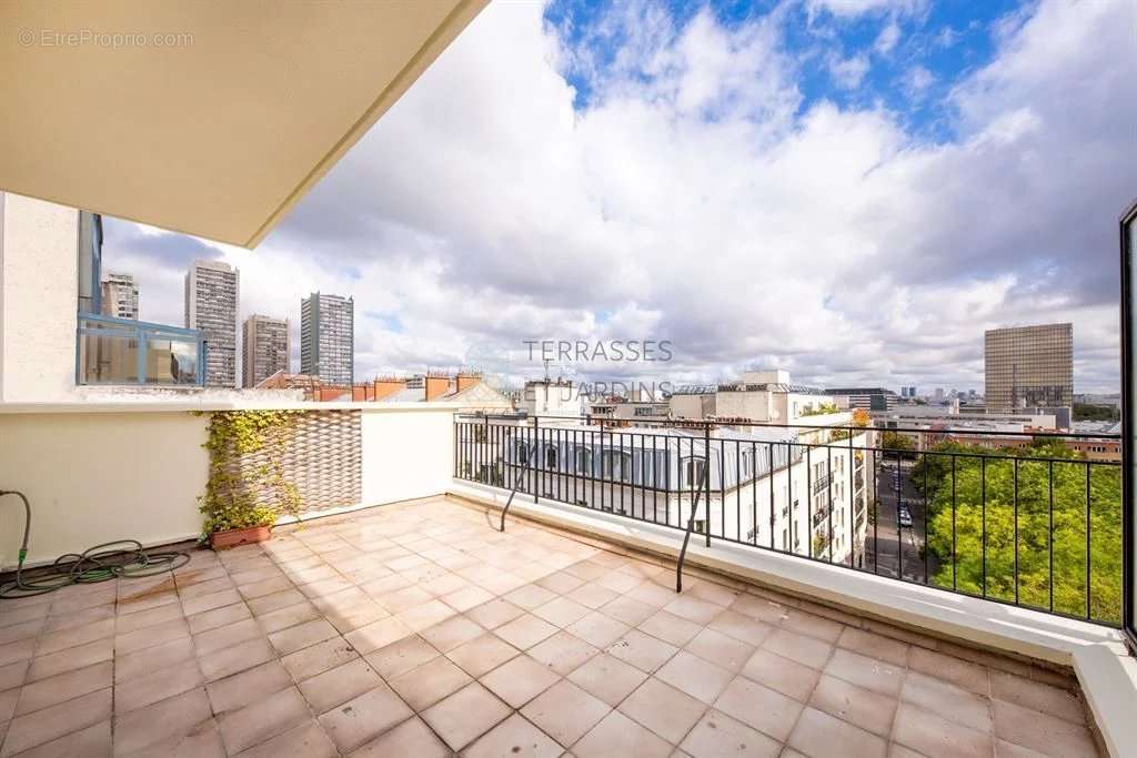 Appartement à PARIS-13E