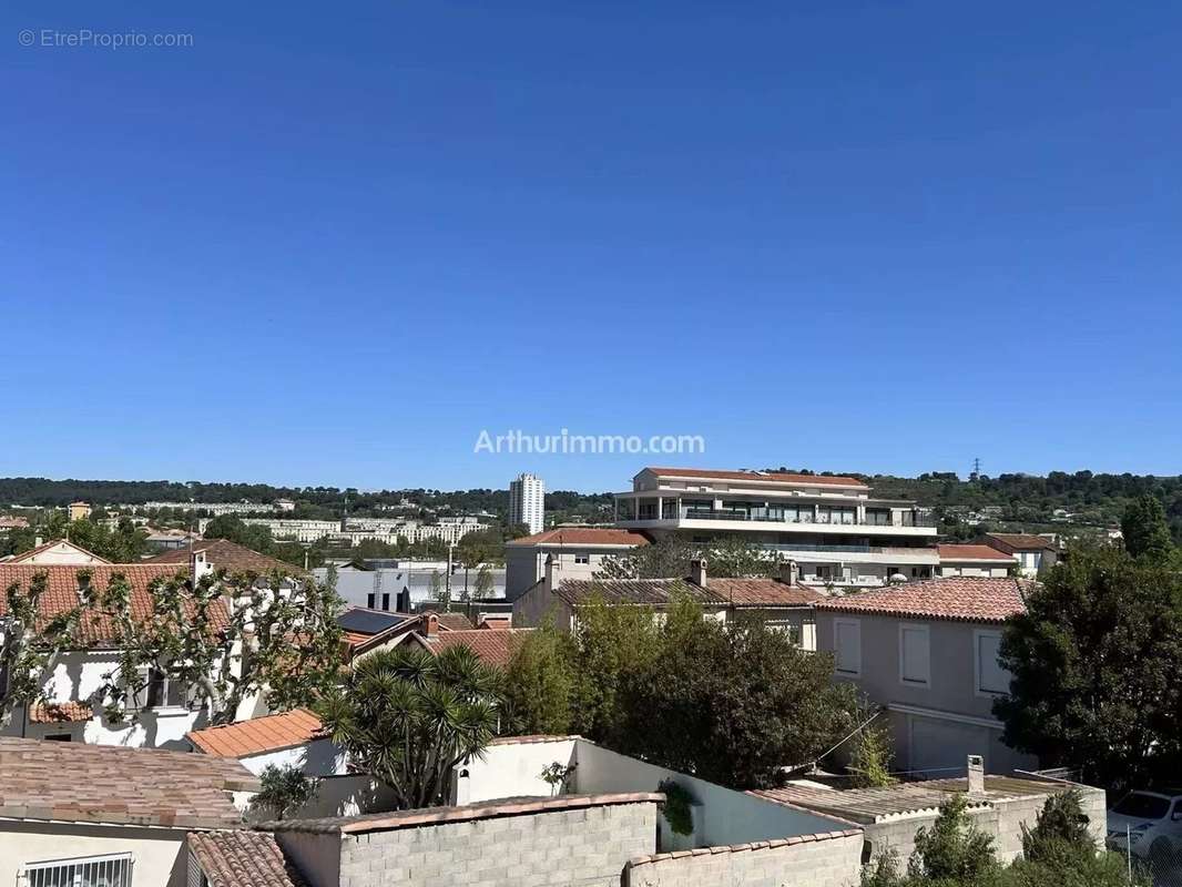 Appartement à MARSEILLE-11E