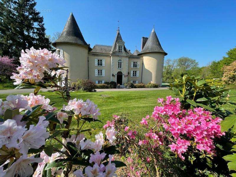 Appartement à SAINT-HILAIRE-BONNEVAL