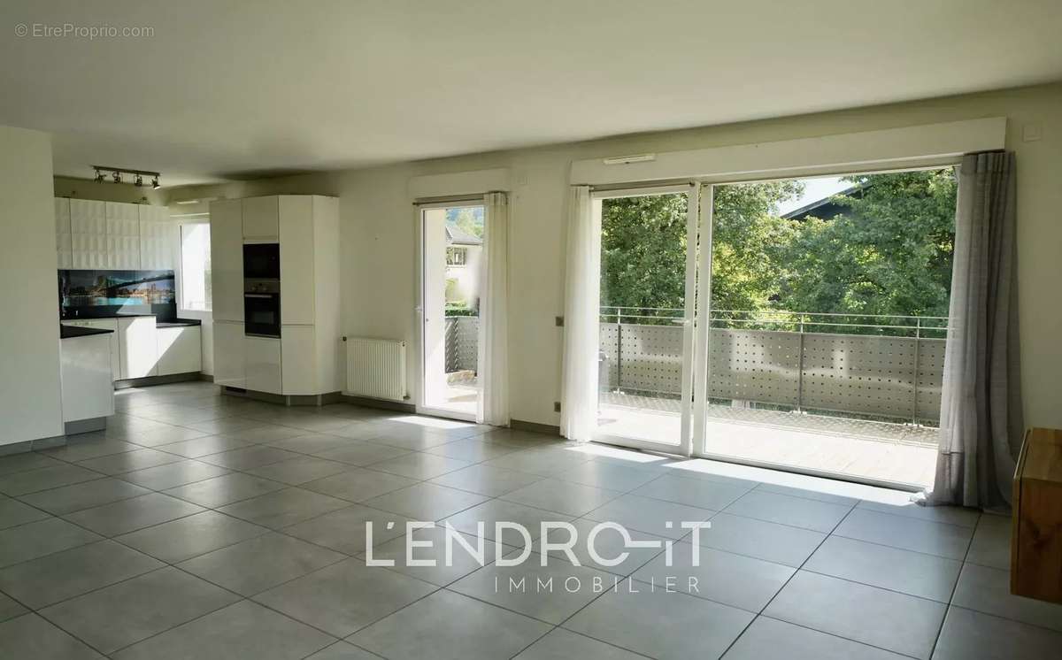 Appartement à ANNECY-LE-VIEUX