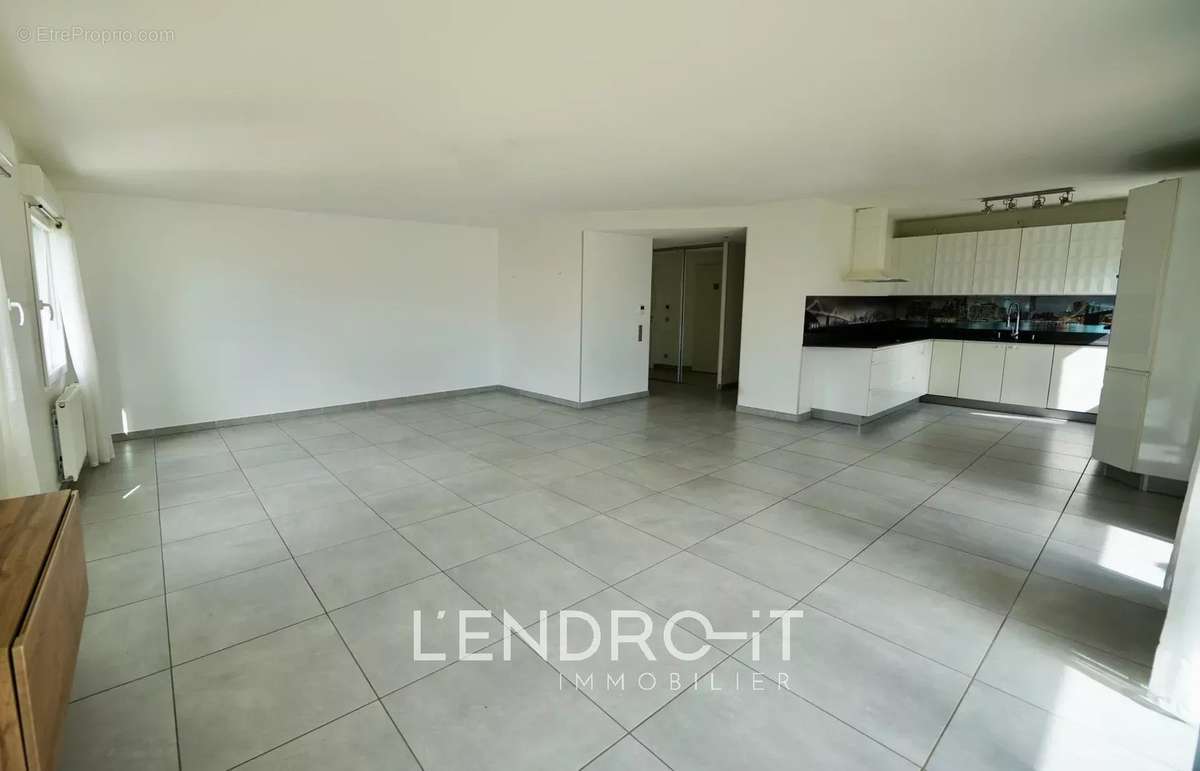 Appartement à ANNECY-LE-VIEUX