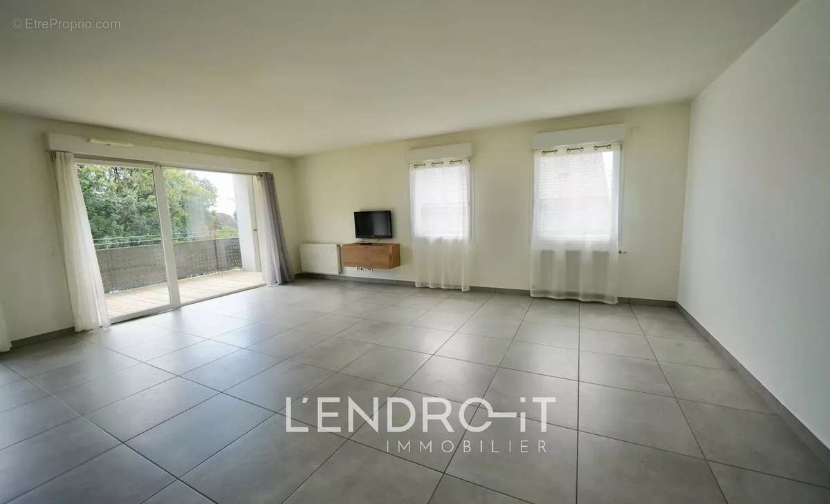 Appartement à ANNECY-LE-VIEUX