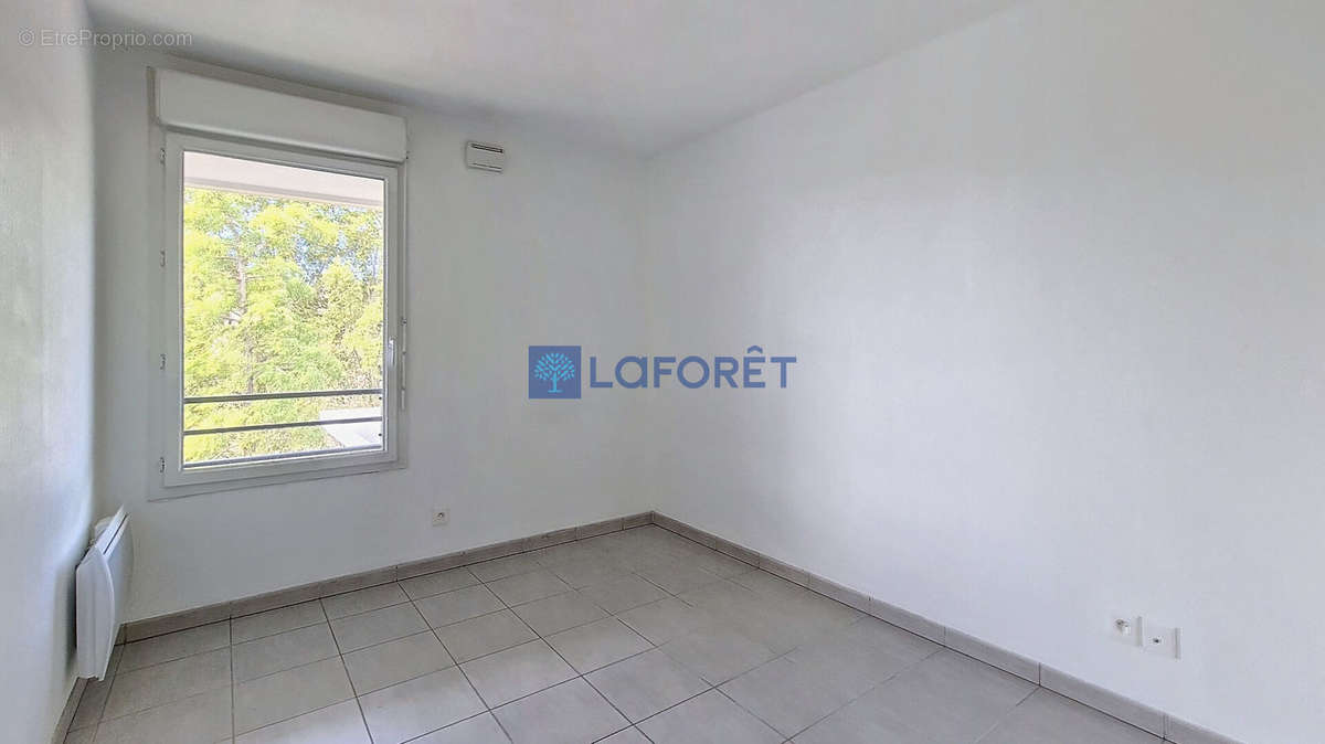 Appartement à MARSEILLE-11E