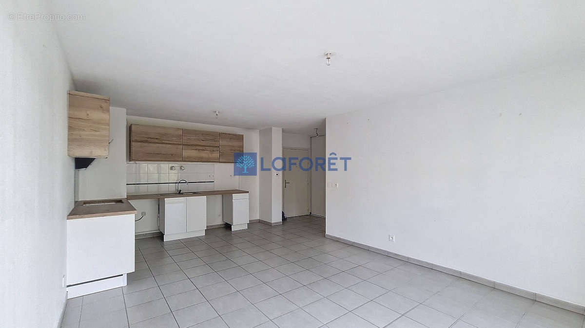 Appartement à MARSEILLE-11E