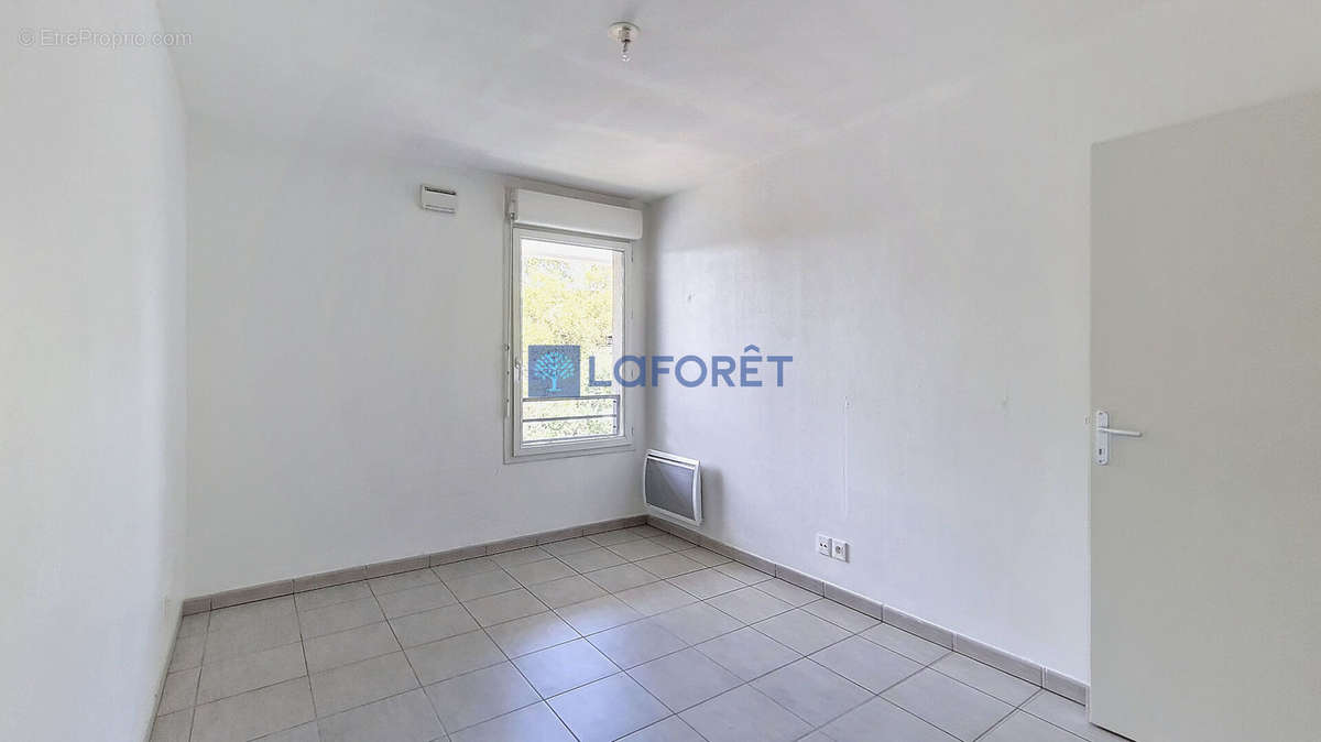 Appartement à MARSEILLE-11E