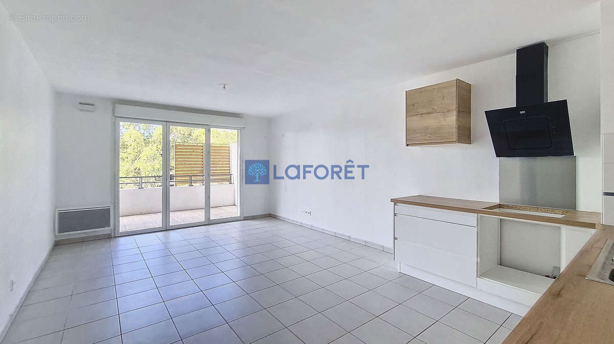 Appartement à MARSEILLE-11E