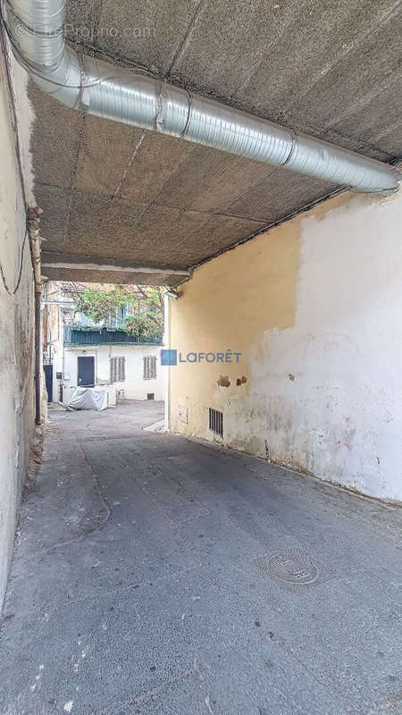 Appartement à MARSEILLE-3E