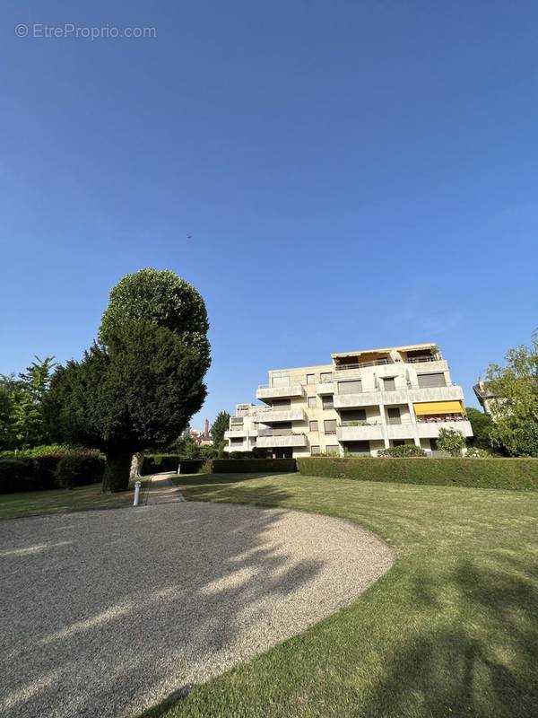 Appartement à ENGHIEN-LES-BAINS