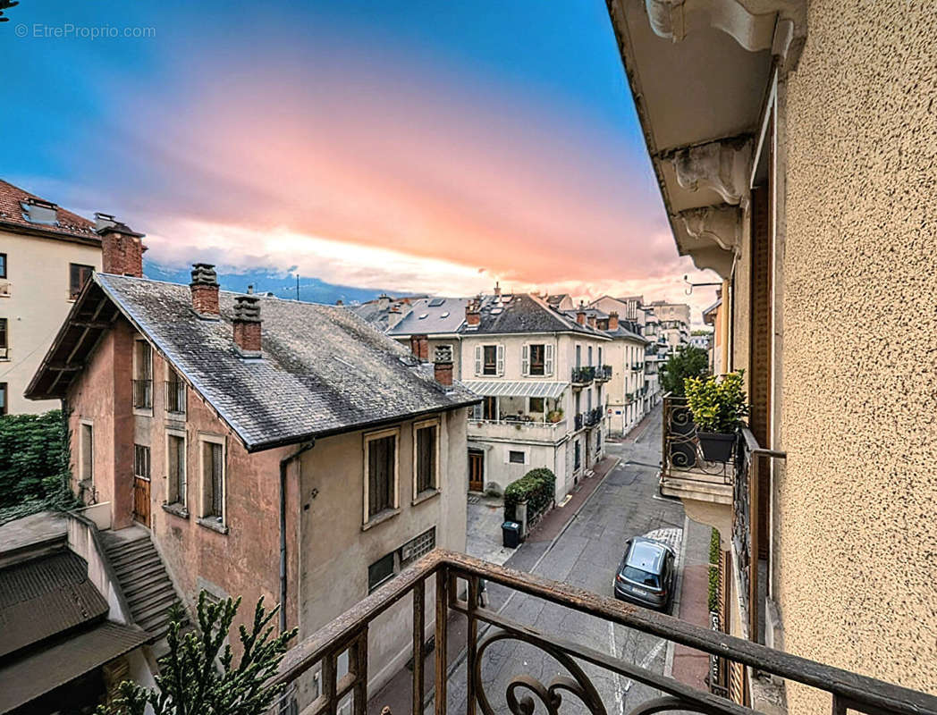 Appartement à AIX-LES-BAINS