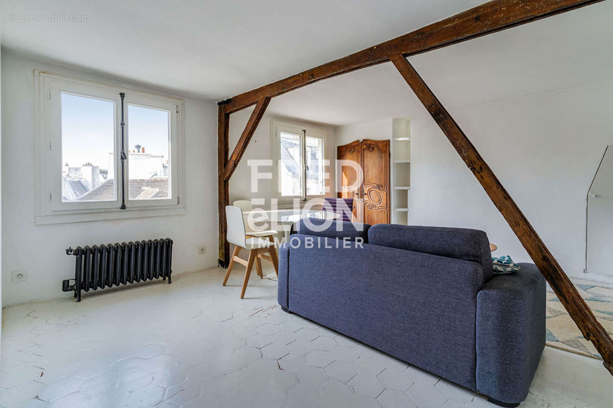 Appartement à PARIS-3E