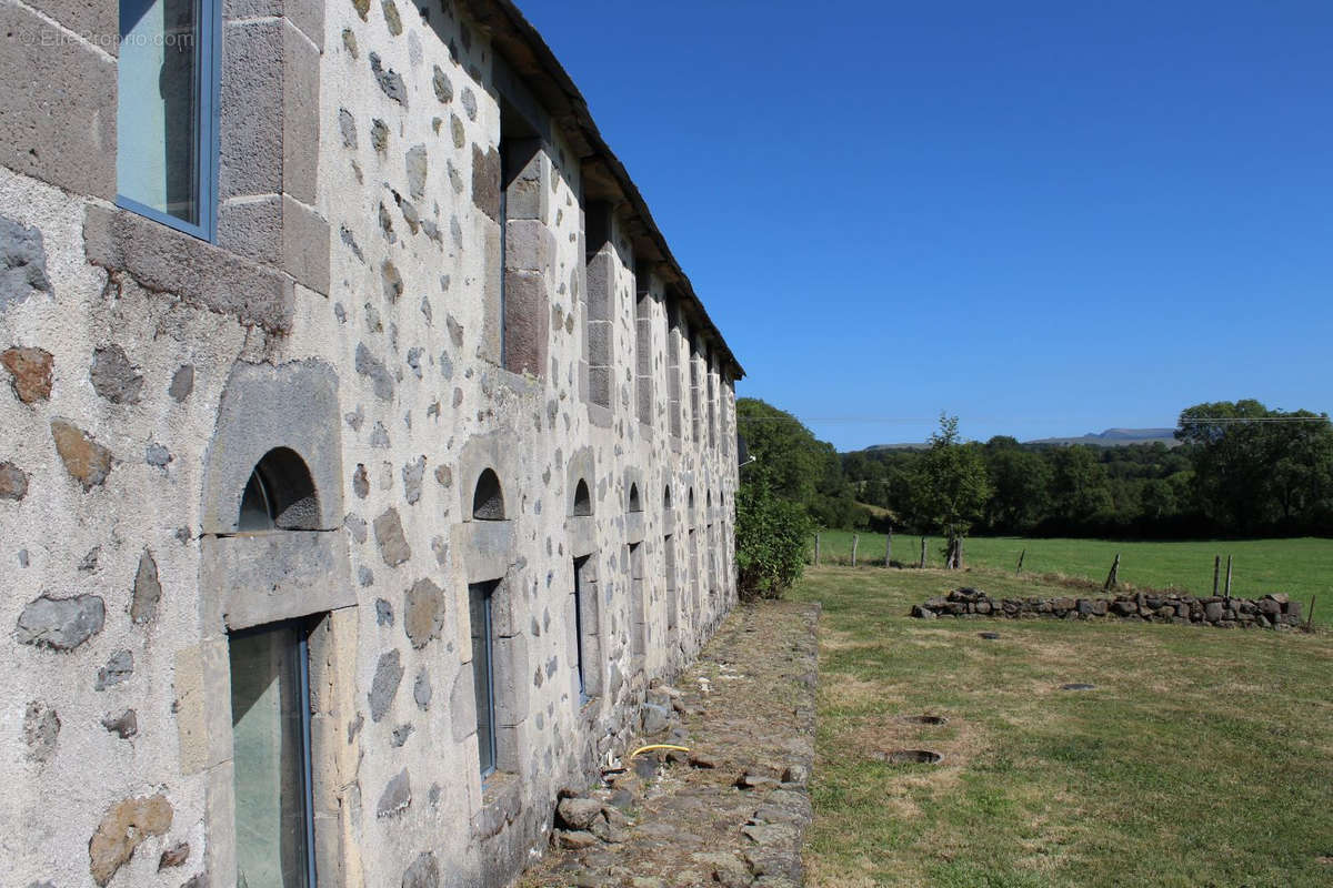 Maison à ANGLARDS-DE-SALERS