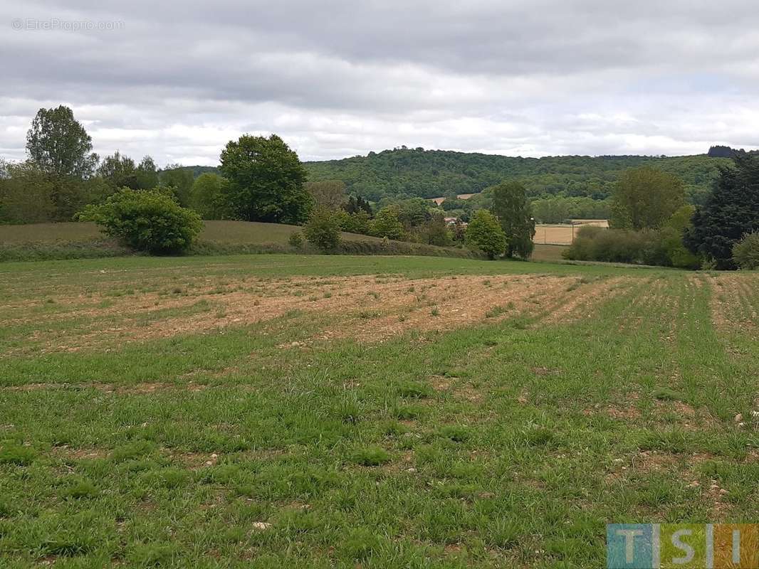 Terrain à GAUSSAN