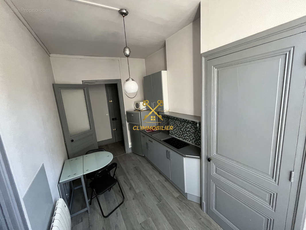 Appartement à SAINT-ETIENNE