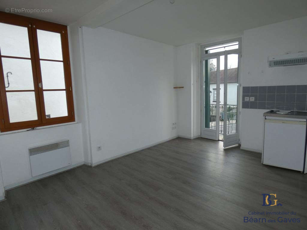 Appartement à SALIES-DE-BEARN