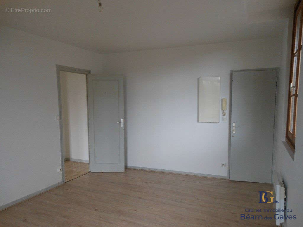 Appartement à SALIES-DE-BEARN