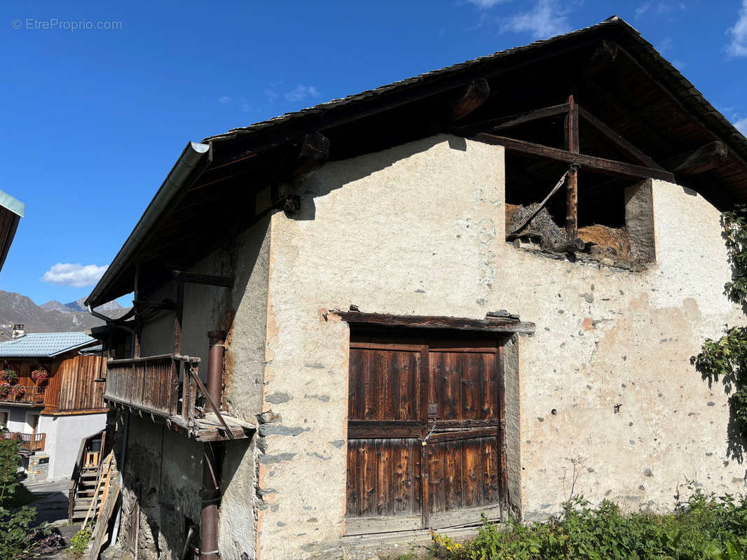 Maison à SAINT-MARTIN-DE-BELLEVILLE